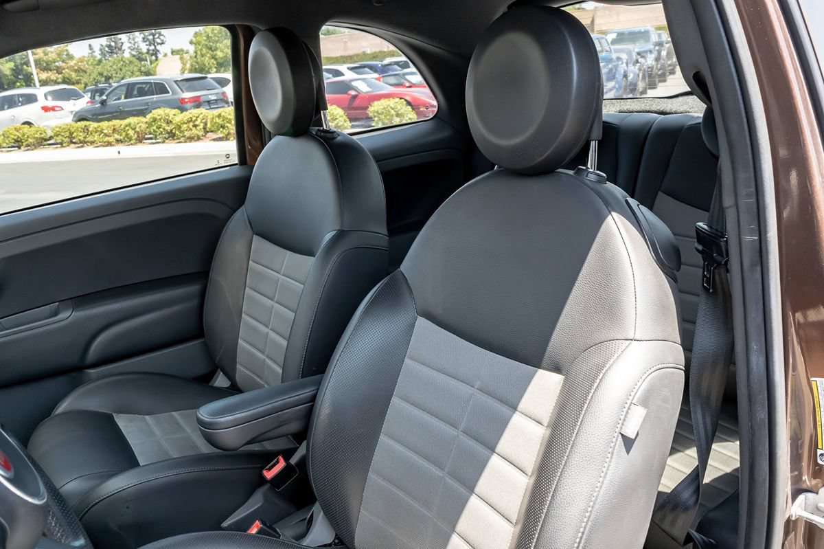 Used 2012 FIAT 500 Sport w/ Safety & Sound Pkg FWD image 7