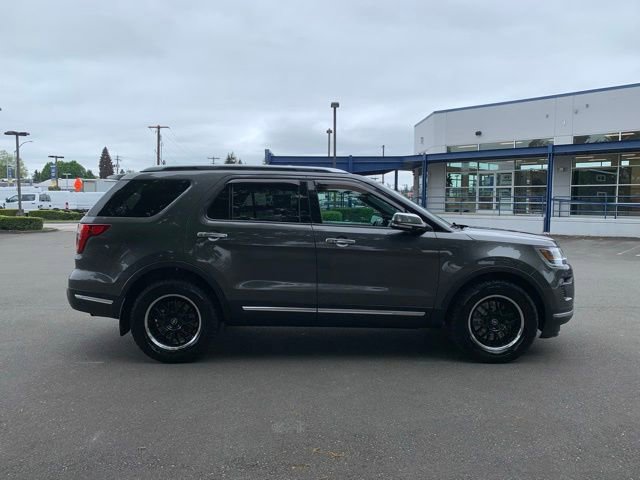 Used 2019 Ford Explorer Platinum AWD/4WD image 8