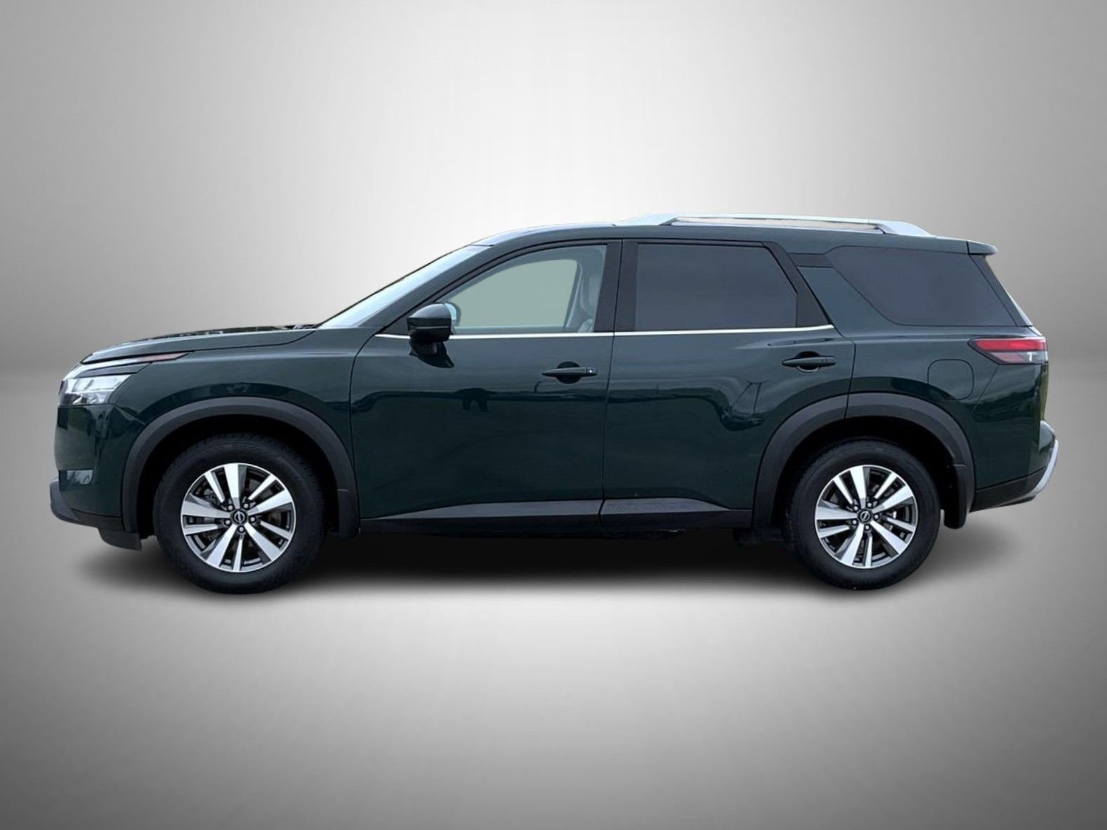 Used 2024 Nissan Pathfinder SL AWD/4WD image 8