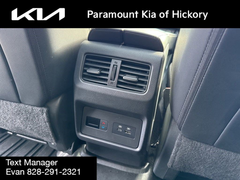 Used 2021 Nissan Rogue SL w/ Premium Package image 15