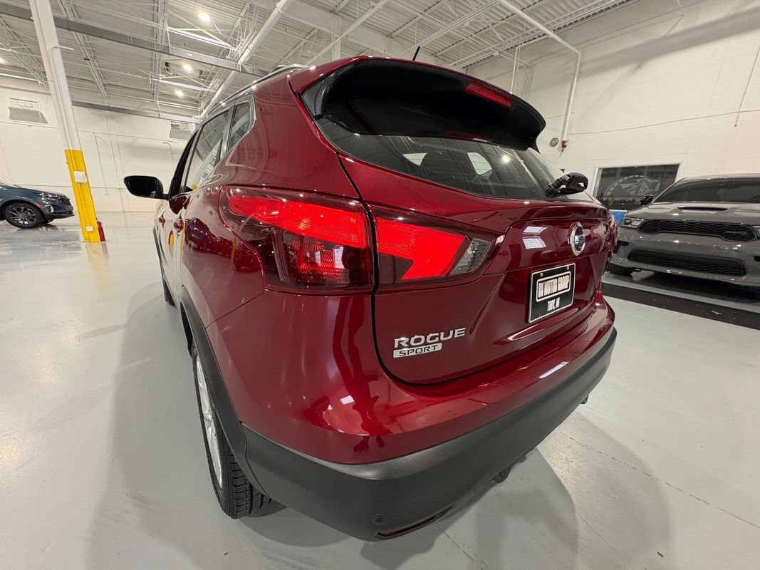 Used 2019 Nissan Rogue Sport SV AWD/4WD image 46