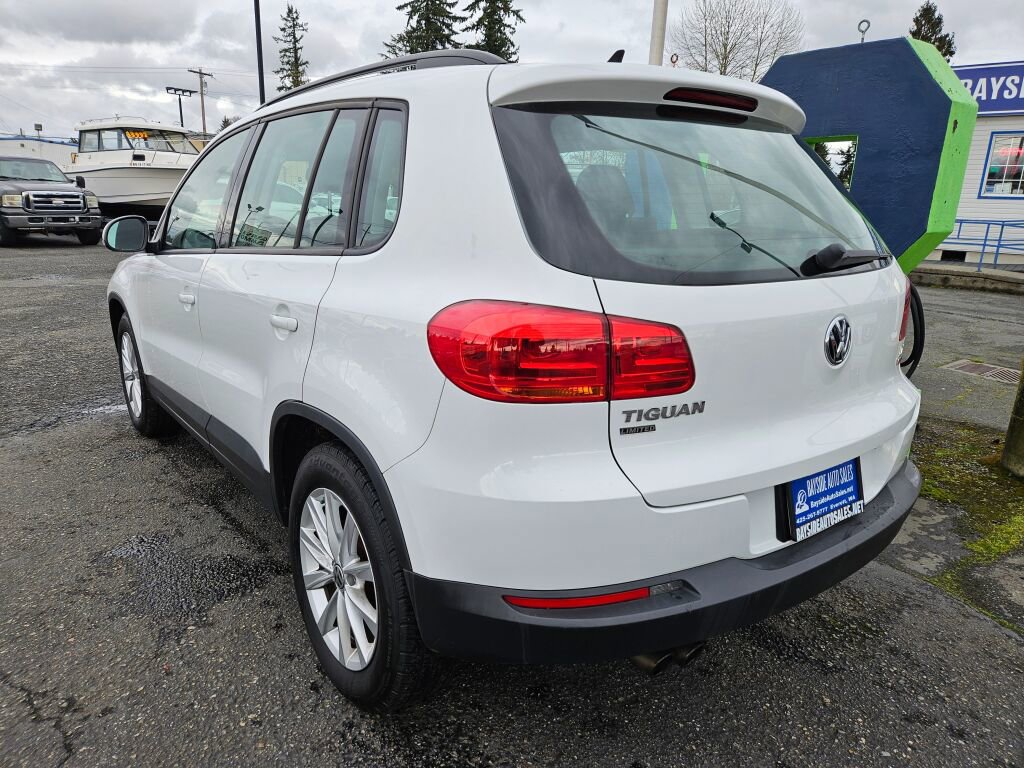 Used 2017 Volkswagen Tiguan Limited w/ Premium Package image 2