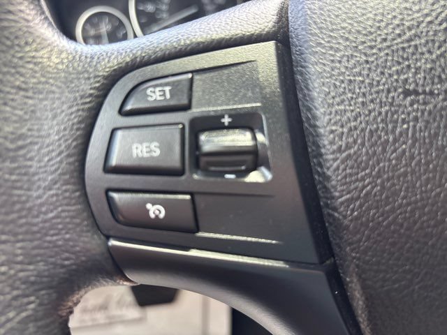 Used 2018 BMW 320i Sedan RWD image 47