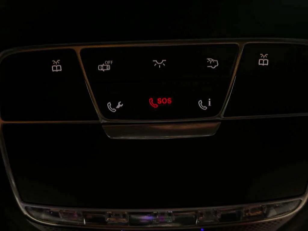 Used 2015 Mercedes-Benz S 63 AMG 4MATIC Sedan image 42
