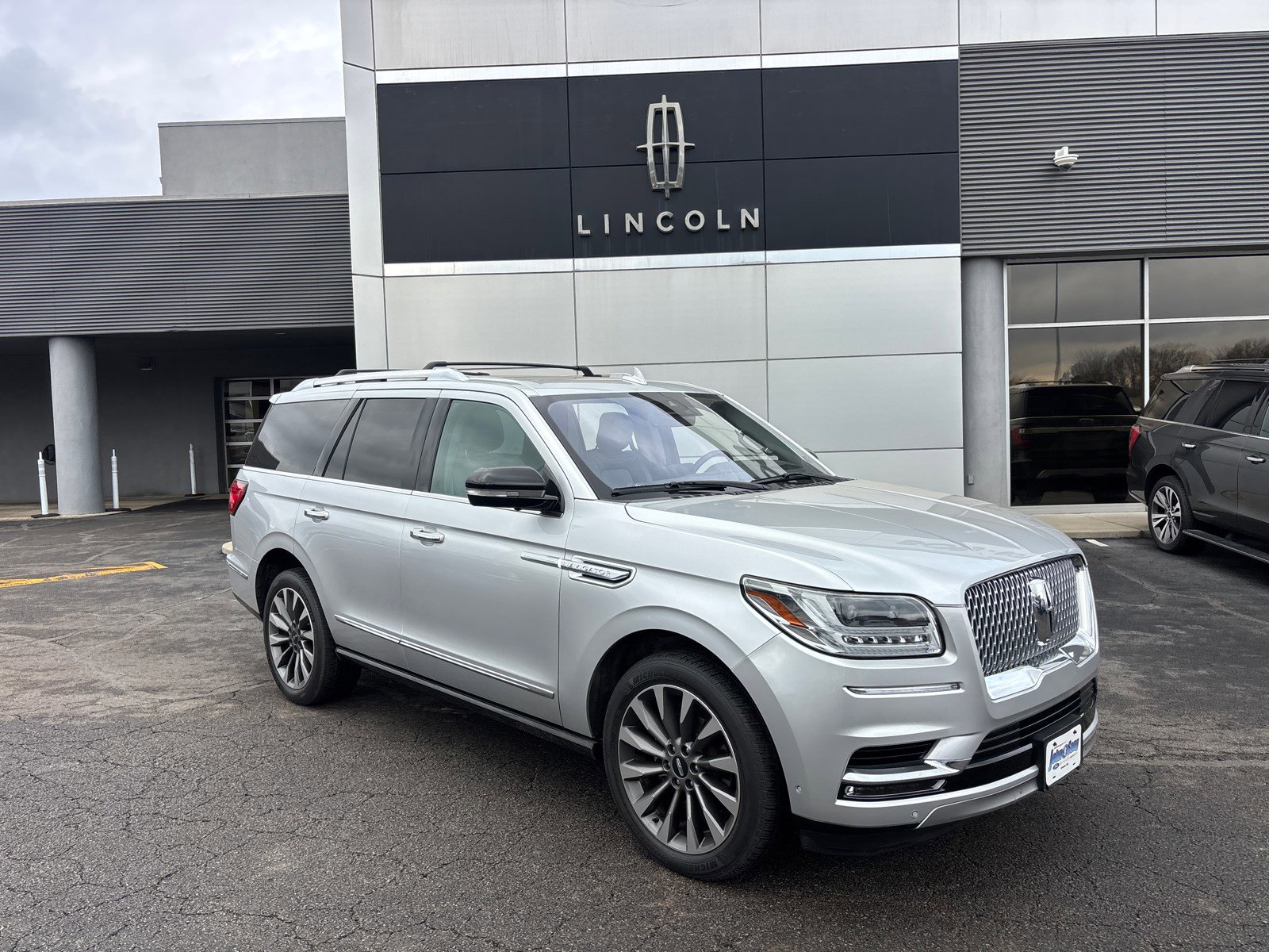 Certified 2019 Lincoln Navigator Select w/ Technology Package