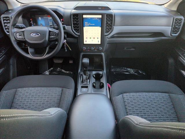 Used 2025 Ford Ranger XL w/ Trailer Tow Package image 17