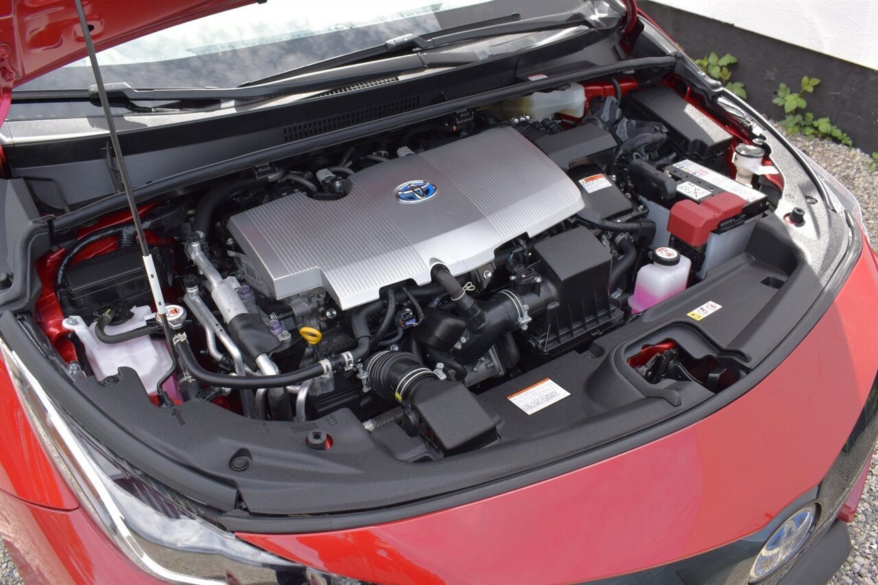 Used 2022 Toyota Prius Prime XLE FWD image 25