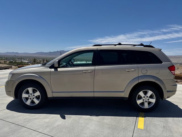 Used 2009 Dodge Journey SXT w/ Premium Convenience Group FWD image 2