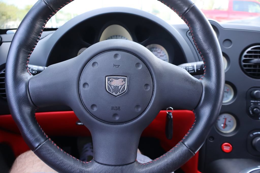 Used 2010 Dodge Viper SRT-10 w/ Protection Group RWD image 7
