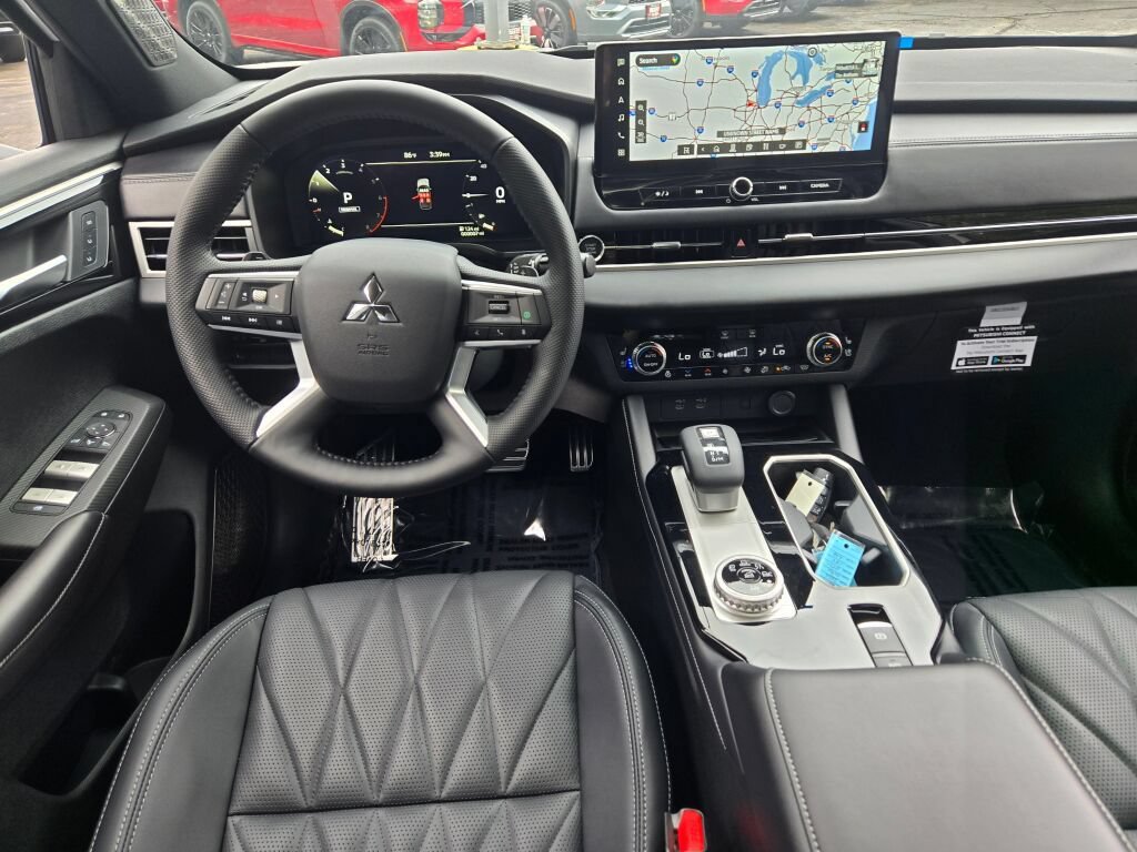 New 2026 Mitsubishi Outlander SEL Black Edition AWD/4WD image 17