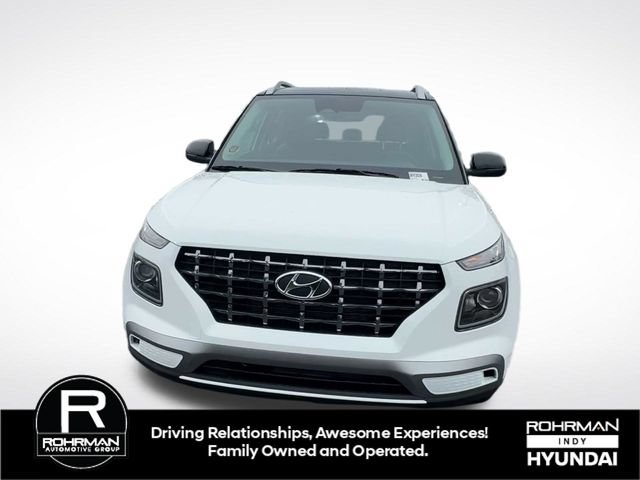 New 2026 Hyundai Venue SEL FWD image 3