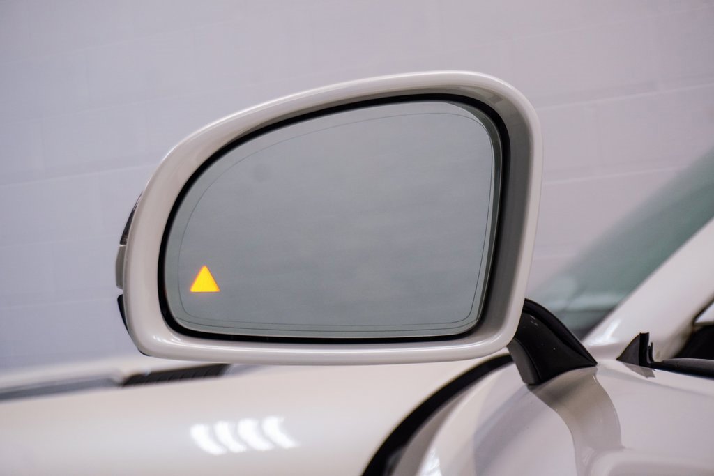 Used 2016 Mercedes-Benz AMG GT S w/ Exclusive Interior Package image 40