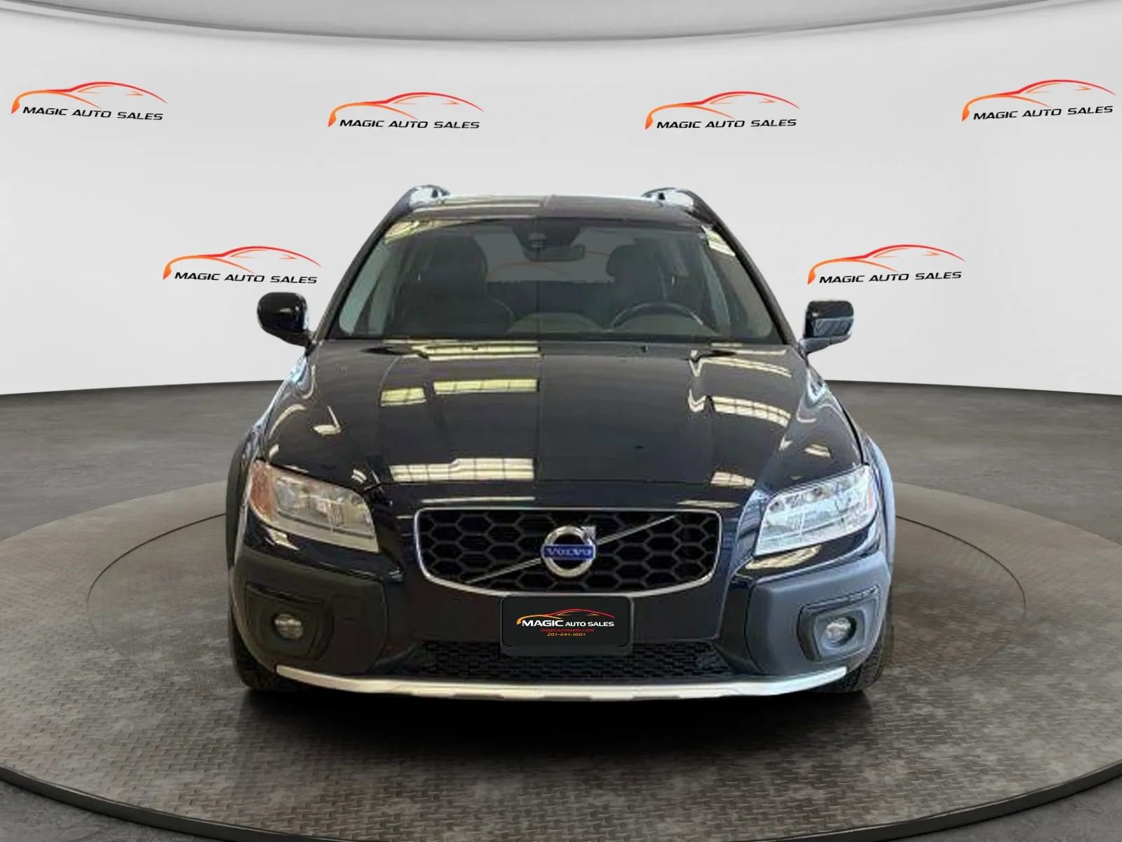 Used 2016 Volvo XC70 T5 Premier w/ Proximity Package image 2
