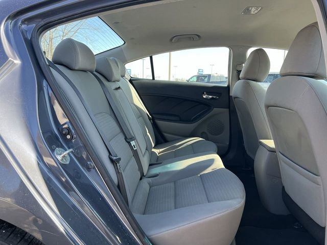 Used 2016 Kia Forte LX w/ LX Popular Plus Package image 18