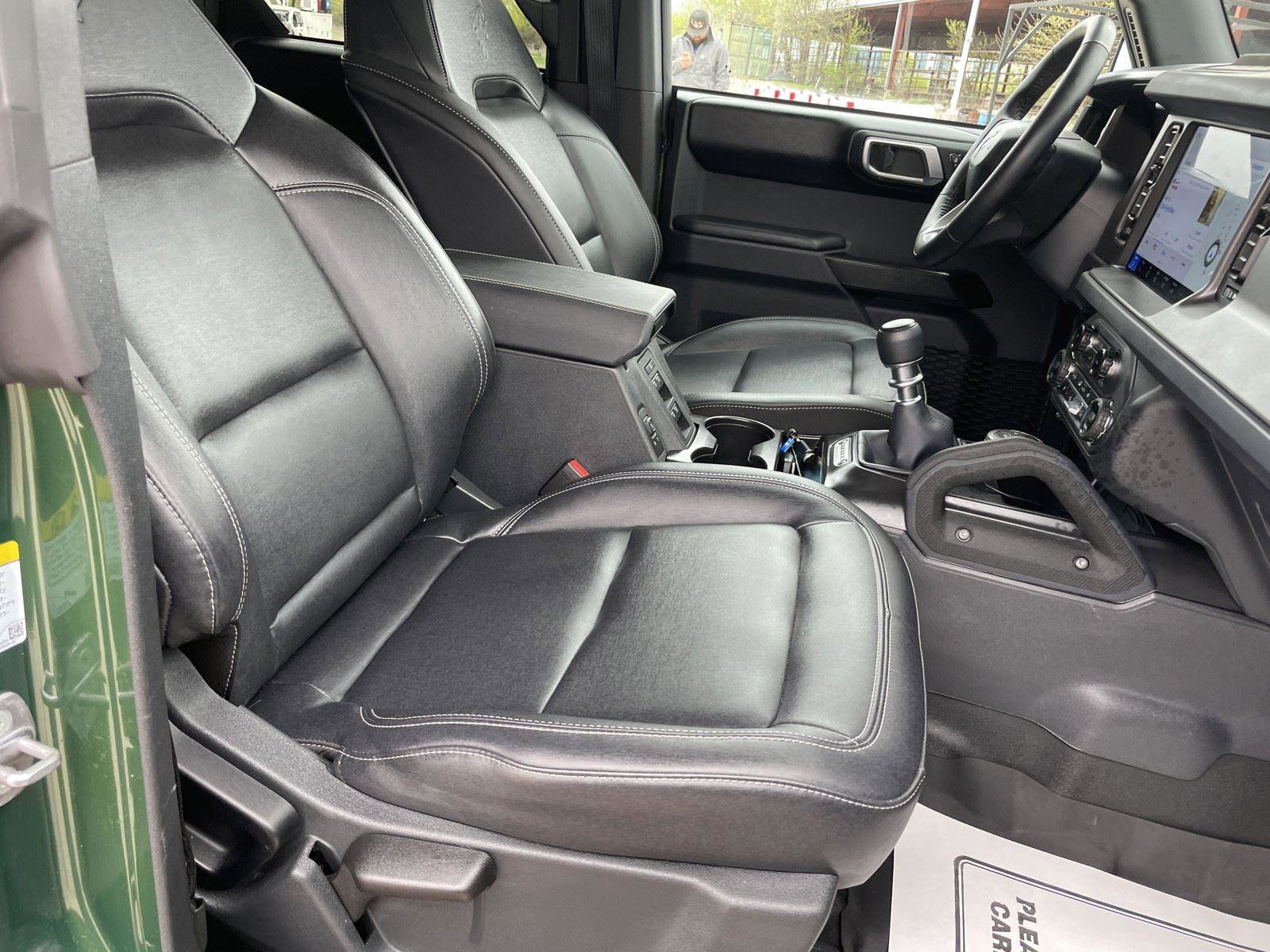 Used 2025 Ford Bronco Badlands w/ Sasquatch Package image 24