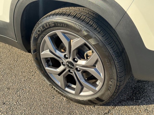 Certified 2024 Kia Seltos S image 9