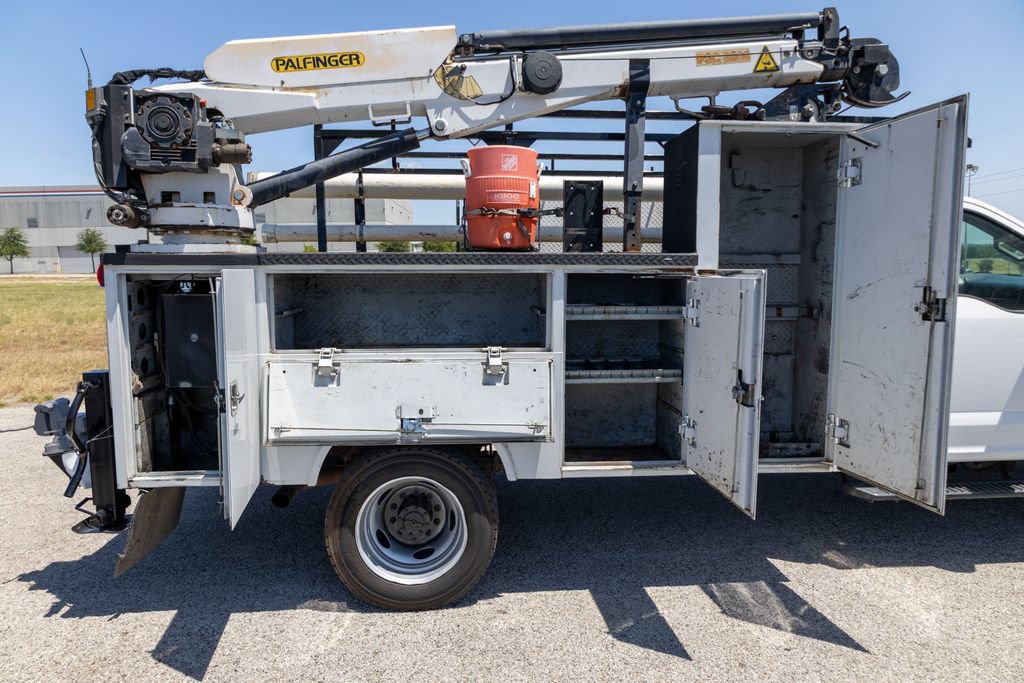 Used 2019 Ford F550 2WD Regular Cab Super Duty image 19