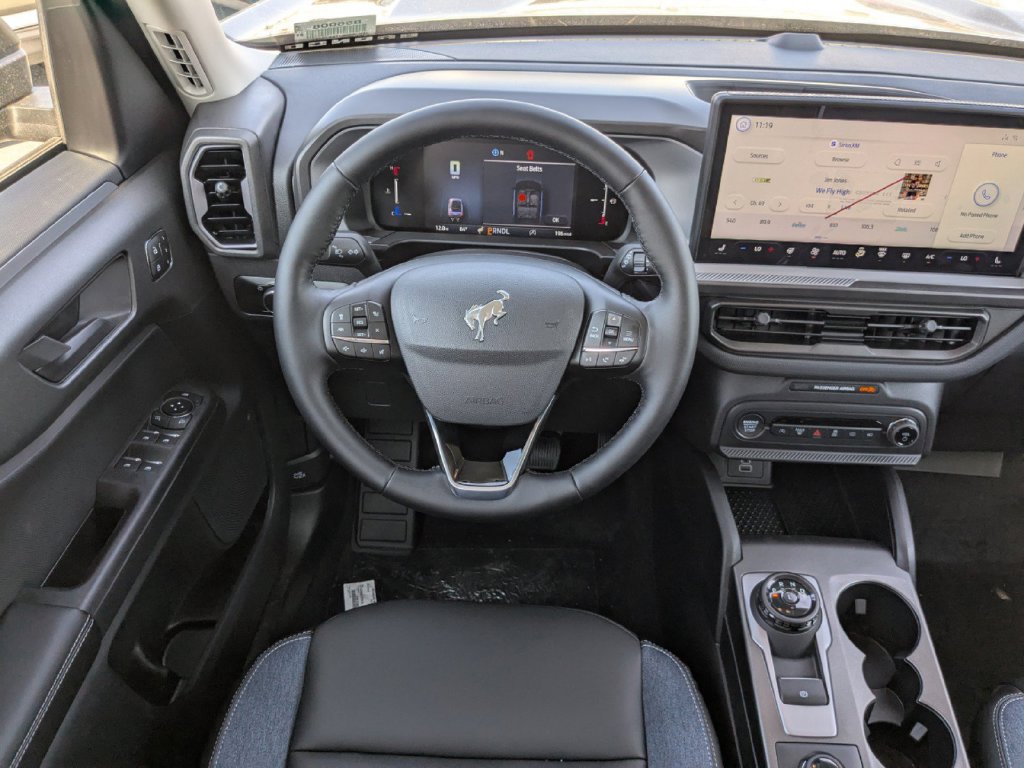 New 2026 Ford Bronco Sport Outer Banks AWD/4WD image 18