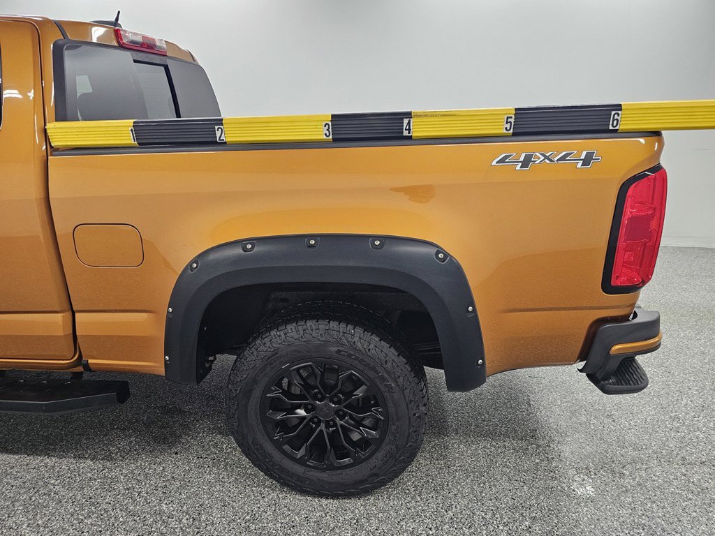 Used 2017 Chevrolet Colorado LT w/ LT Convenience Package AWD/4WD image 8