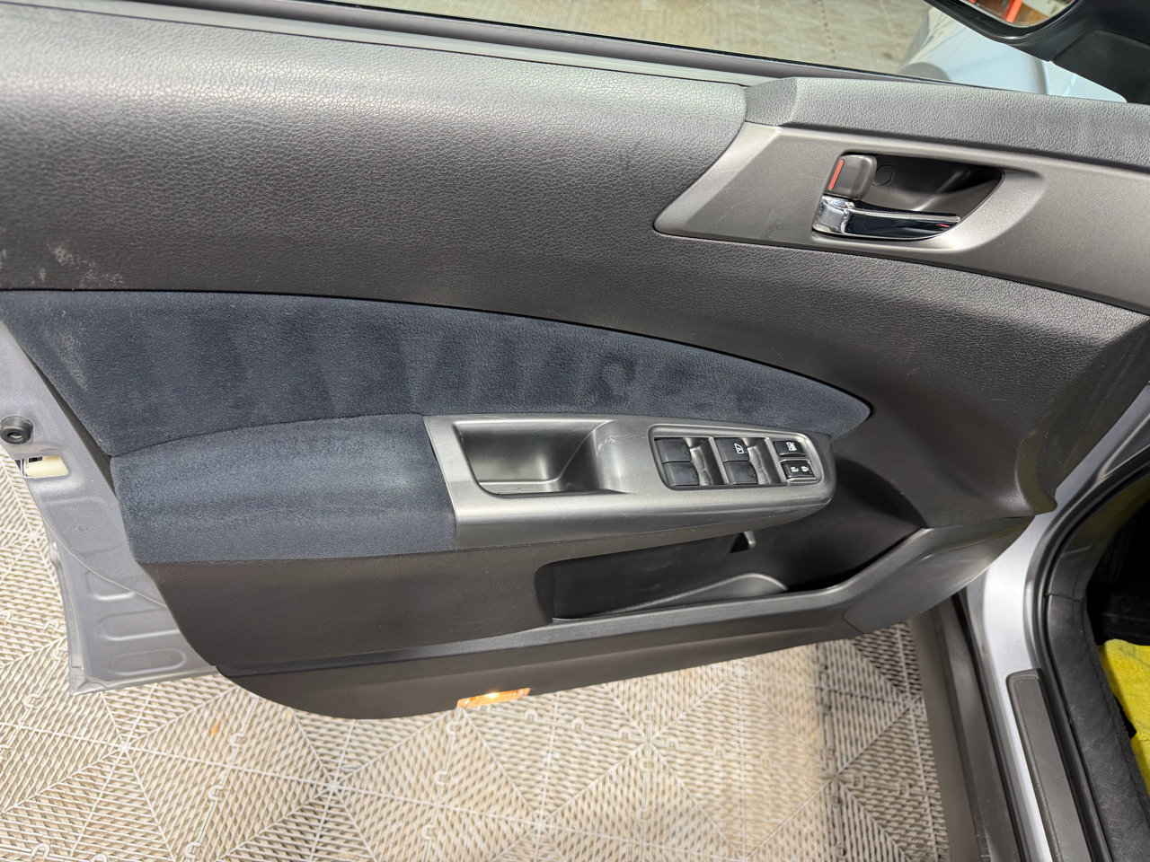 Used 2012 Subaru Forester 2.5X Limited image 25