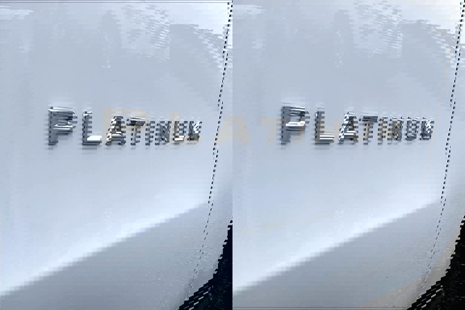 Certified 2025 Ford Expedition Max Platinum image 10