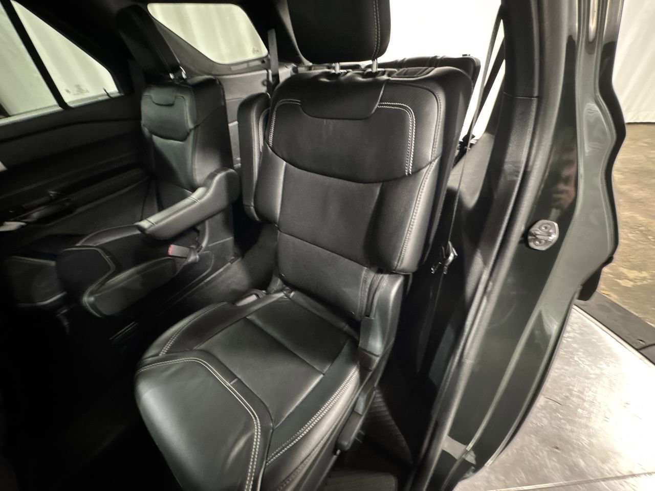 Used 2023 Ford Explorer ST w/ Equipment Group 401A image 31