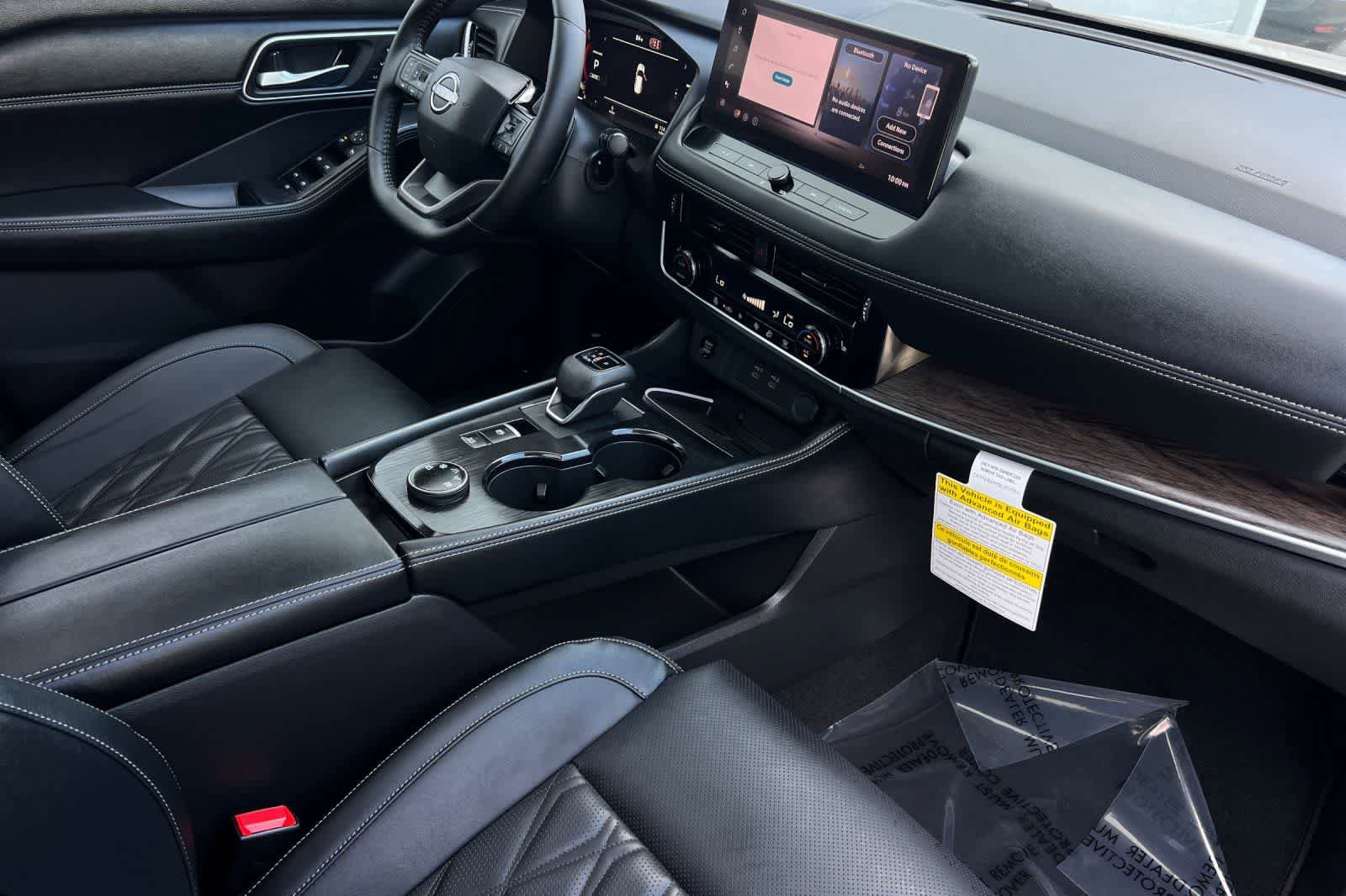 New 2026 Nissan Rogue Platinum image 19