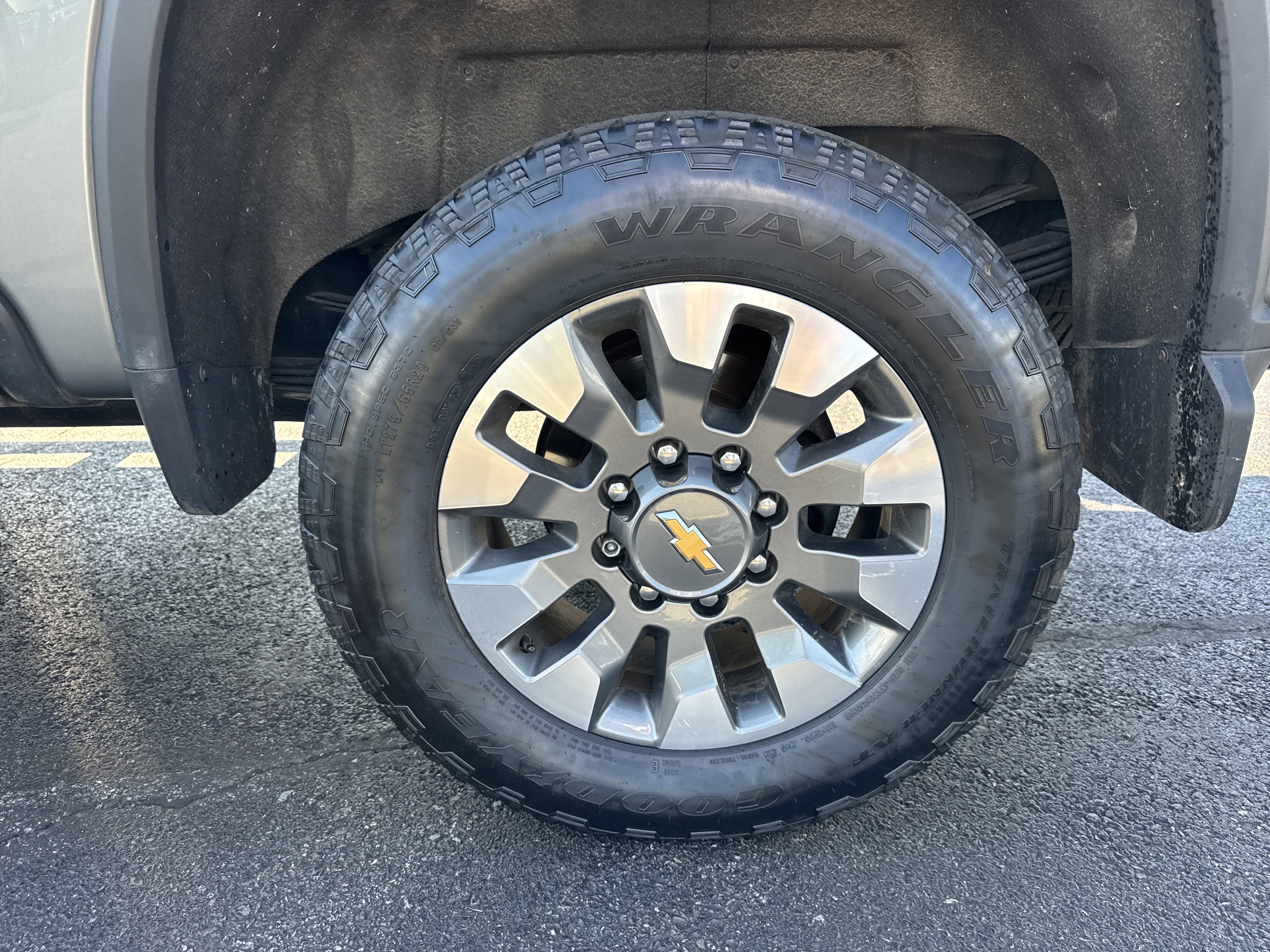 Certified 2024 Chevrolet Silverado 3500 LT w/ All Star Edition image 31