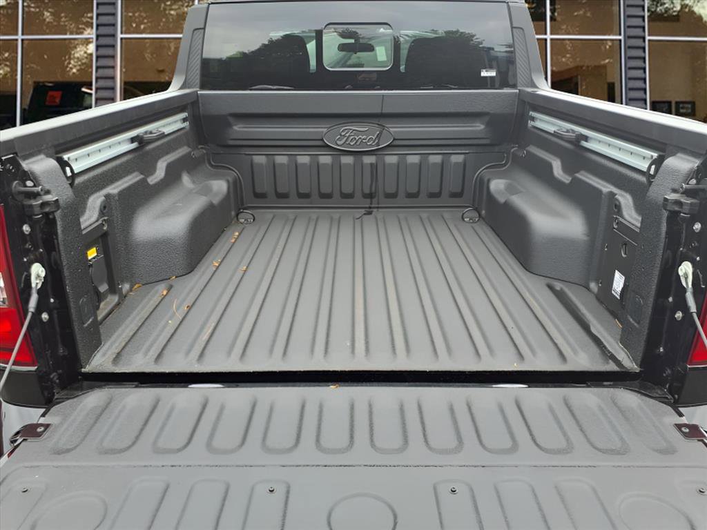 New 2025 Ford Maverick Lobo image 6