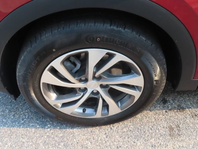 Used 2021 Buick Envision Essence w/ Technology Package I AWD/4WD image 16