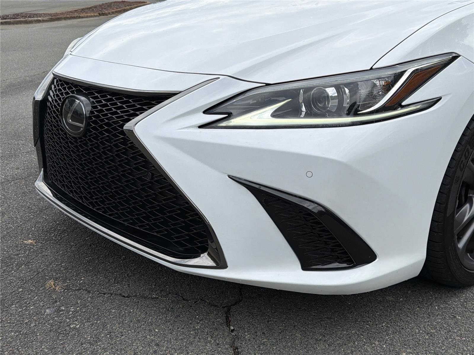 Used 2021 Lexus ES 350 F Sport w/ Accessory Package FWD image 37