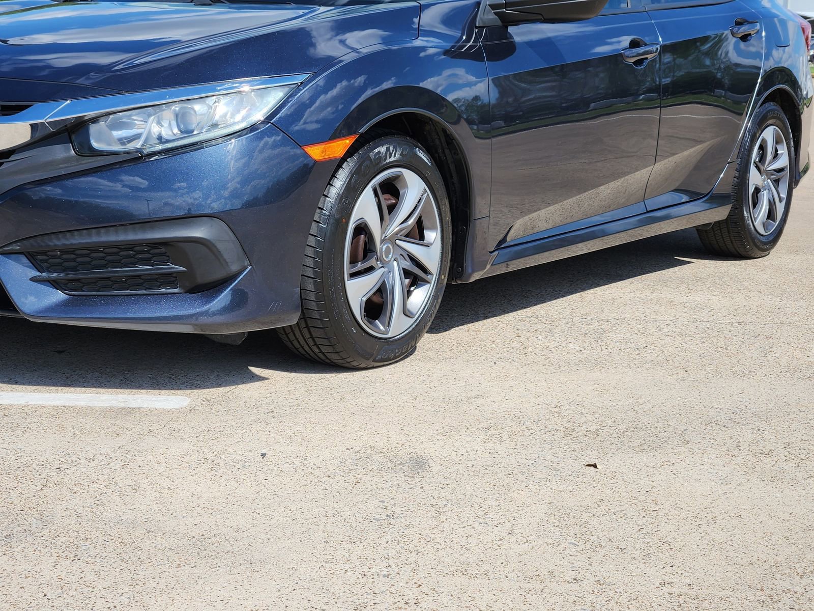 Used 2017 Honda Civic EX image 12