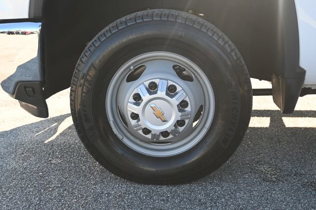 Used 2024 Chevrolet Silverado 3500 W/T w/ WT Convenience Package image 27