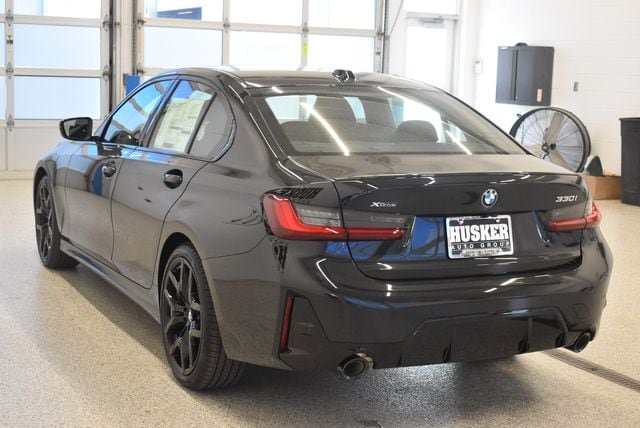 New 2026 BMW 330i xDrive Sedan w/ M Sport Package AWD/4WD image 10