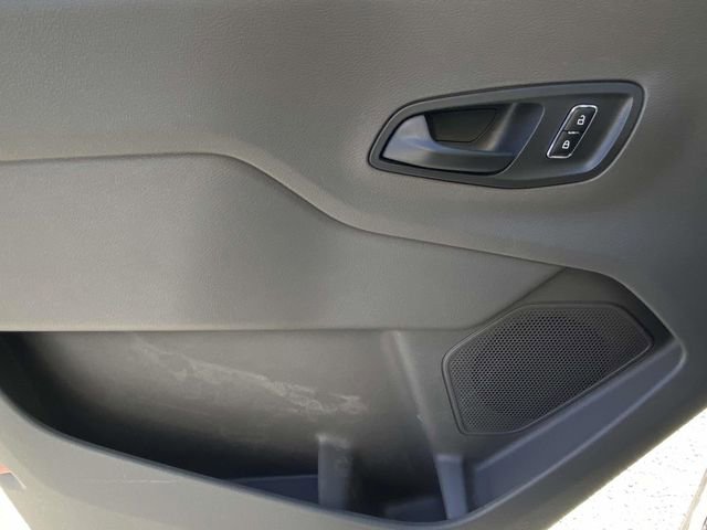 New 2023 Ford E-Transit image 22