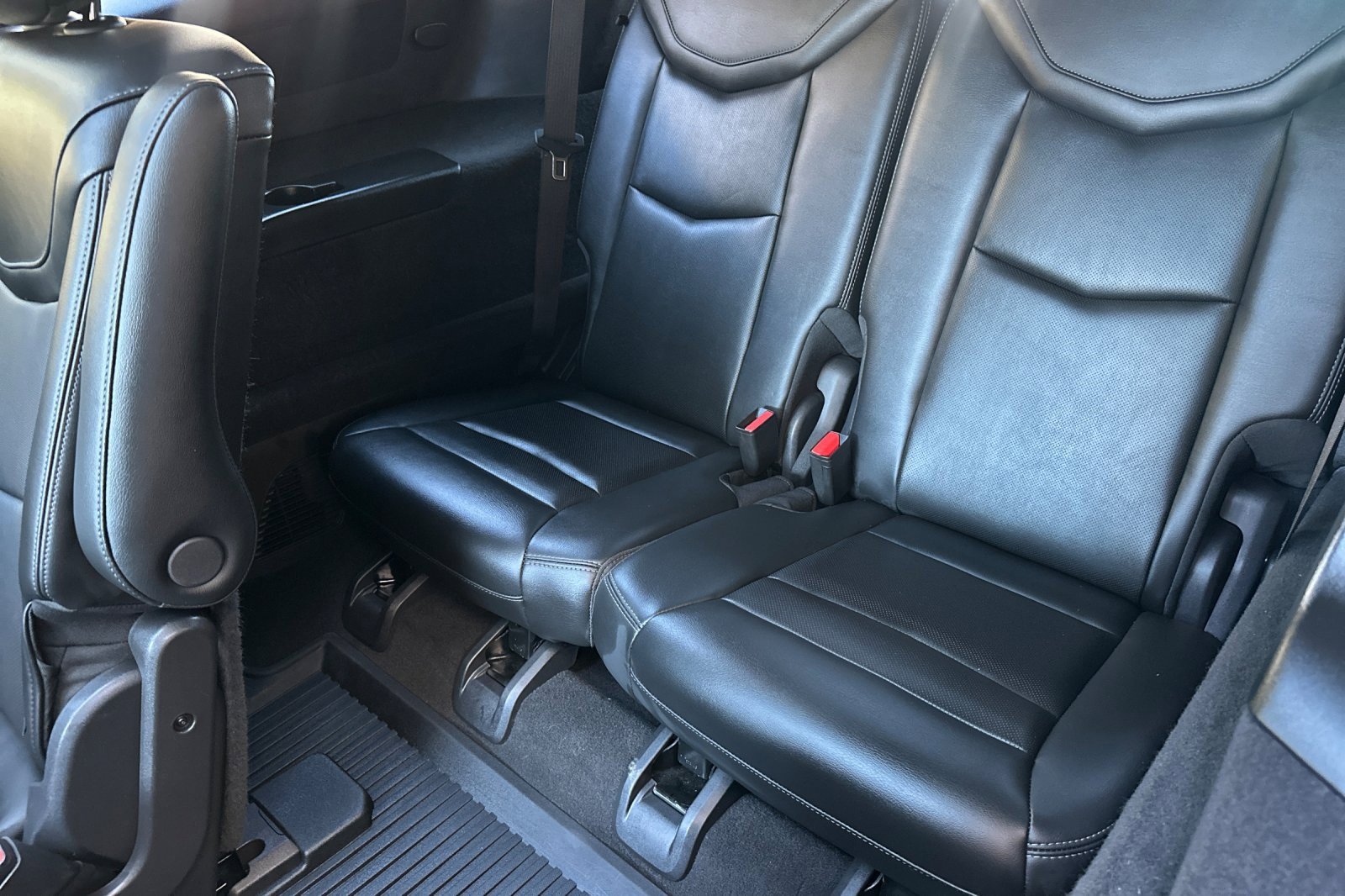 Used 2024 Cadillac XT6 Premium Luxury image 19