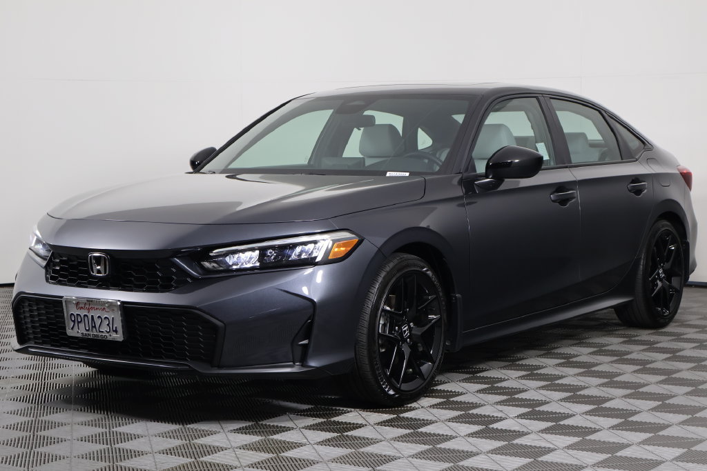 Used 2025 Honda Civic Sport image 1