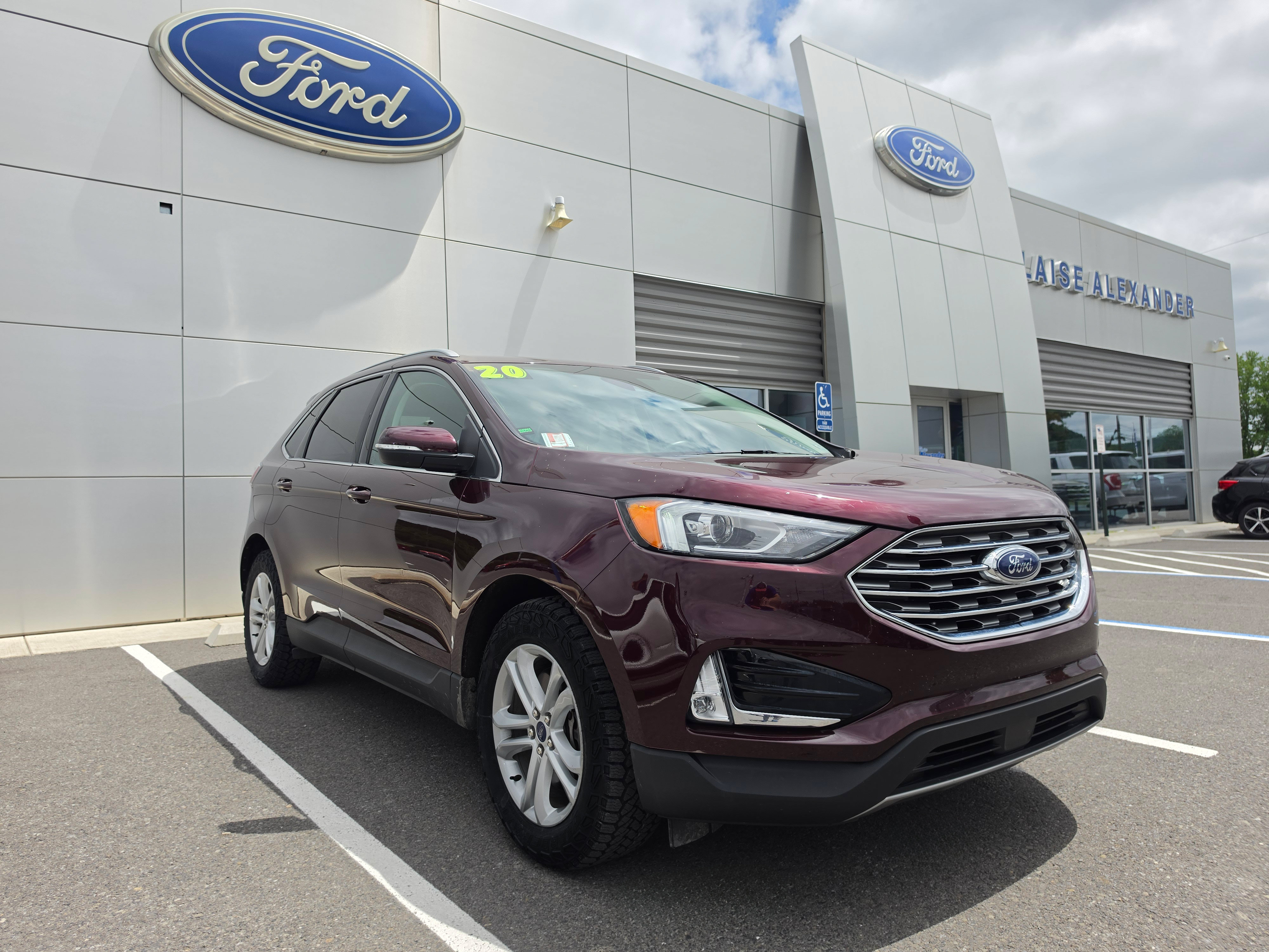 Used 2020 Ford Edge SEL w/ Convenience Package AWD/4WD image 1