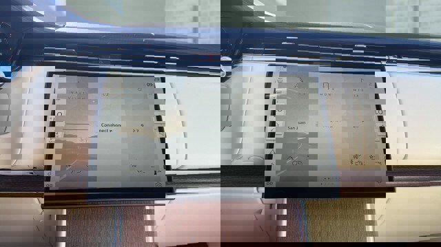 New 2026 Land Rover Range Rover SE image 25