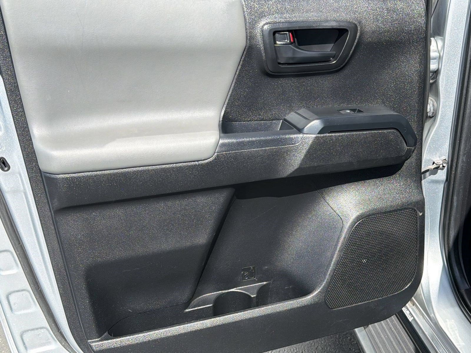 Certified 2022 Toyota Tacoma SR w/ SR Convenience Package RWD image 30
