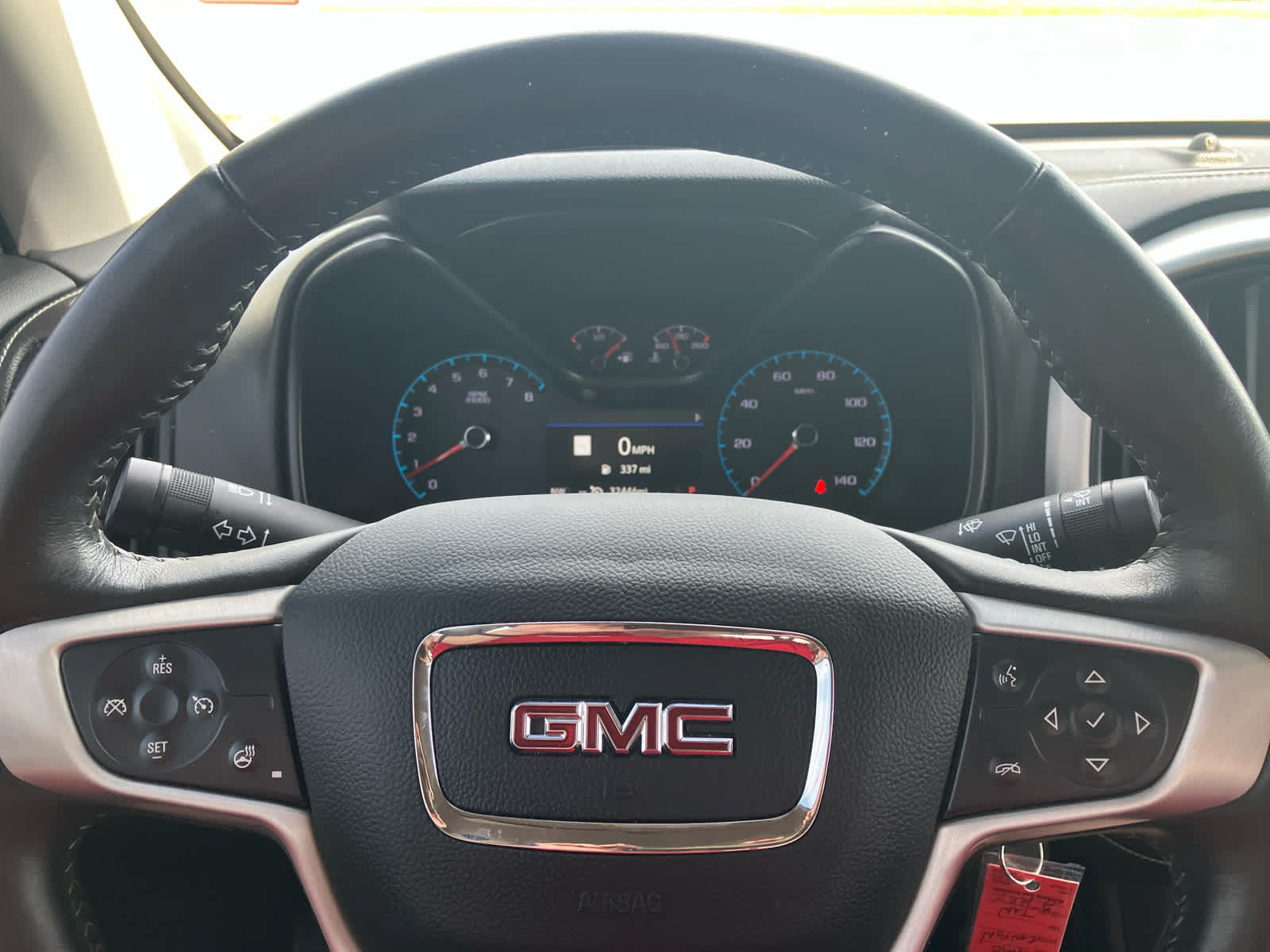 Used 2022 GMC Canyon Elevation w/ Elevation Premium Package AWD/4WD image 16