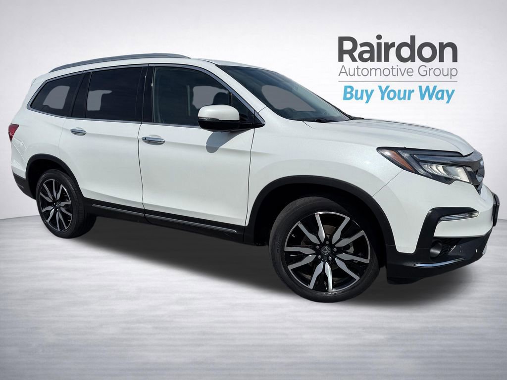 Used 2022 Honda Pilot Touring image 1