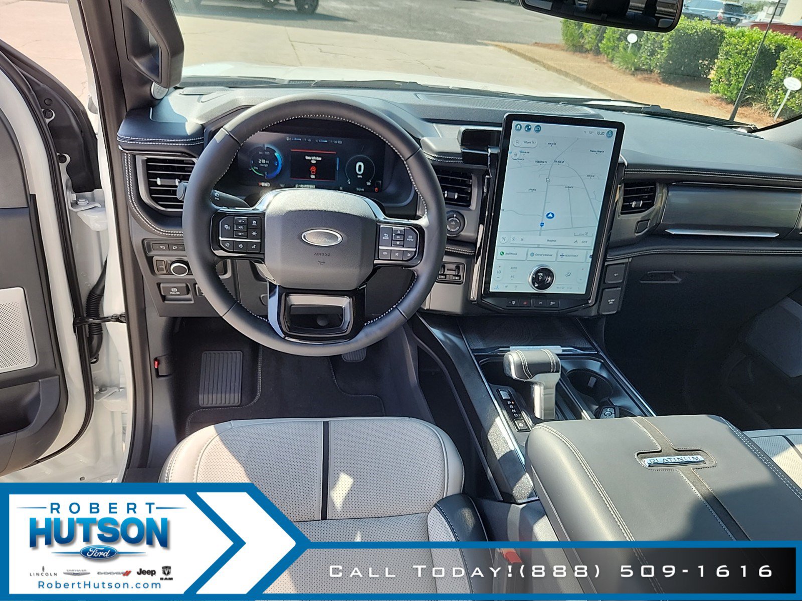 New 2023 Ford F150 Lightning Platinum AWD/4WD image 17