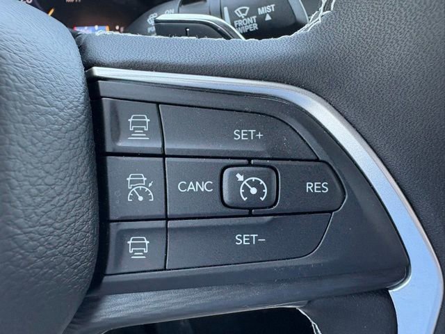 New 2026 Jeep Grand Cherokee L Laredo w/ MOPAR Finishing Package AWD/4WD image 14