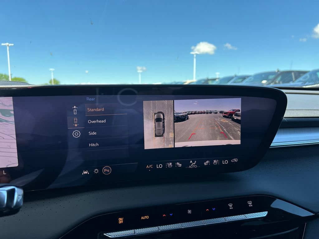 New 2026 Buick Enclave Avenir w/ Super Cruise Package AWD/4WD image 26