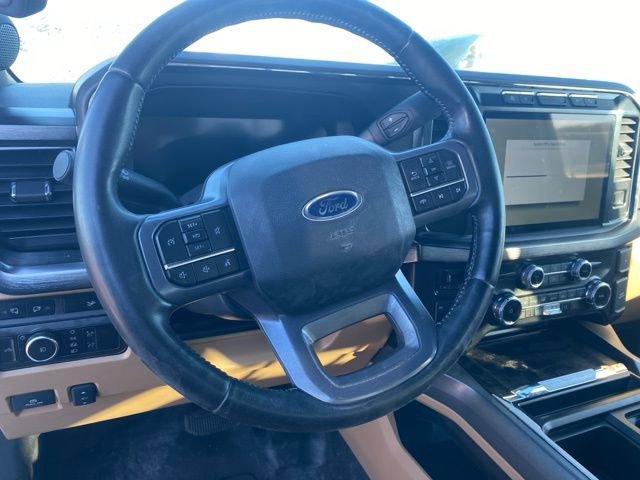 Used 2023 Ford F350 Lariat w/ Chrome Package image 9