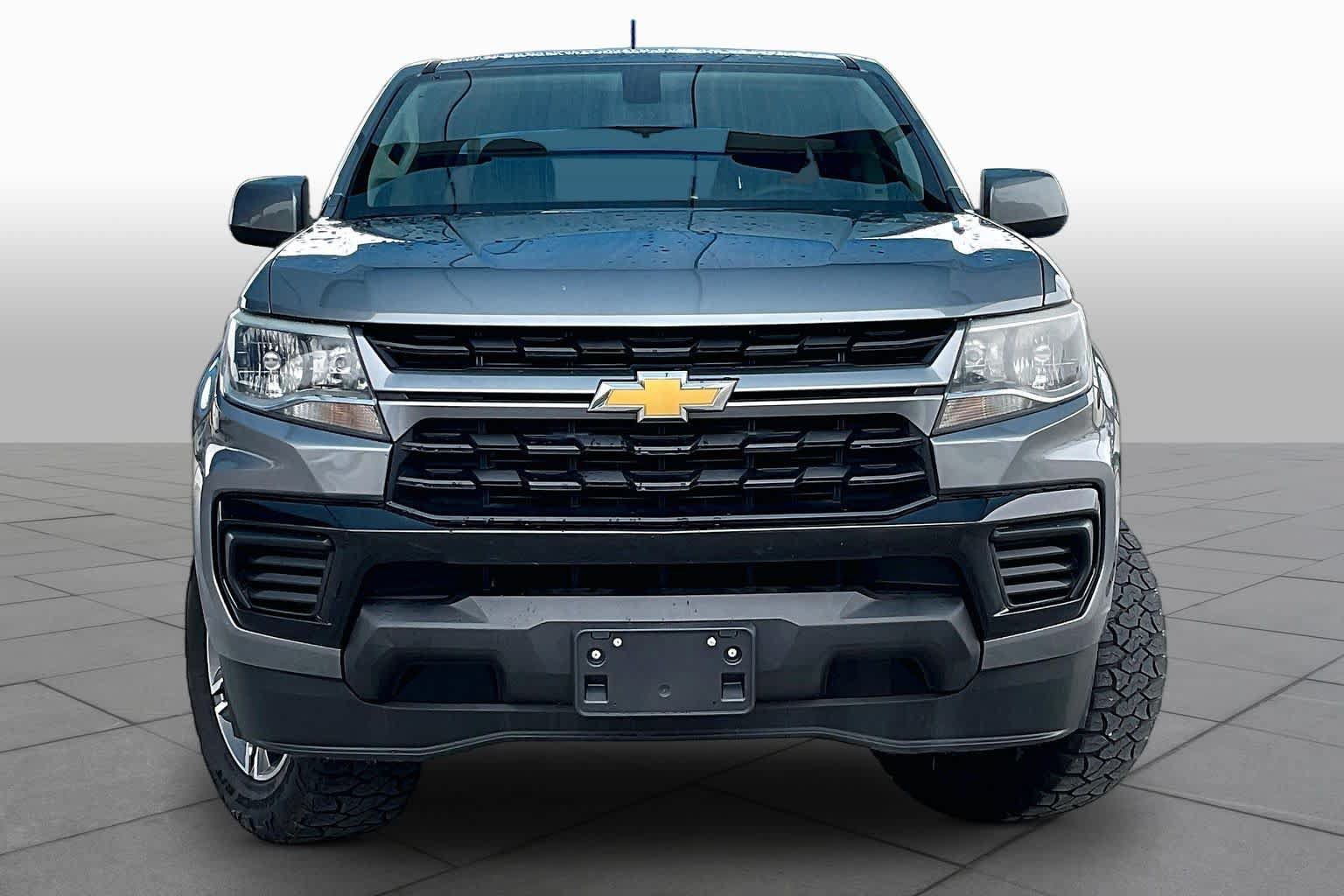 Used 2021 Chevrolet Colorado W/T w/ Custom Special Edition RWD image 4