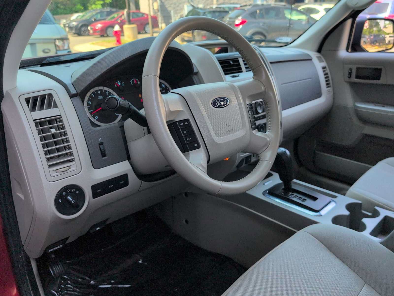 Used 2012 Ford Escape XLT AWD/4WD image 10