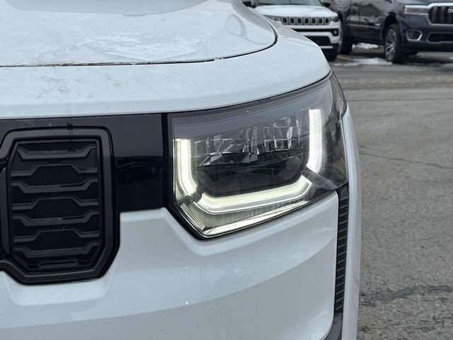 New 2026 Jeep Cherokee Laredo image 9