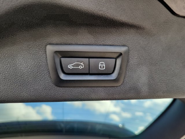 Used 2024 BMW X7 M60i w/ Executive Package AWD/4WD image 9
